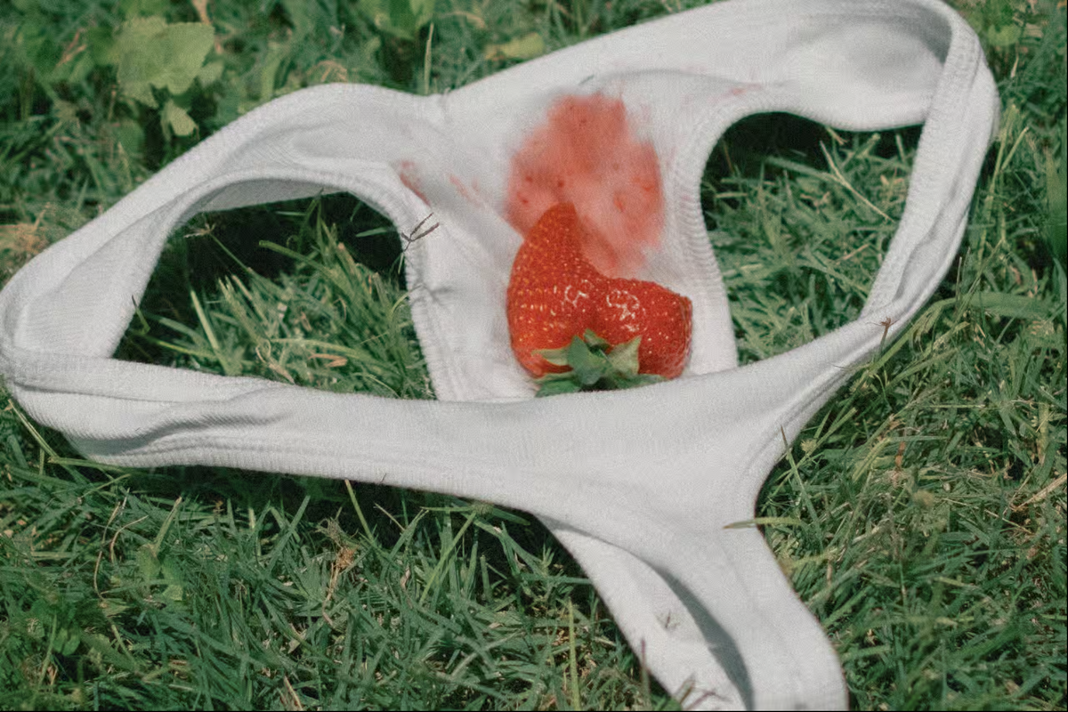 Menstrual blood clots: What's normal, what's not, and when to get support
